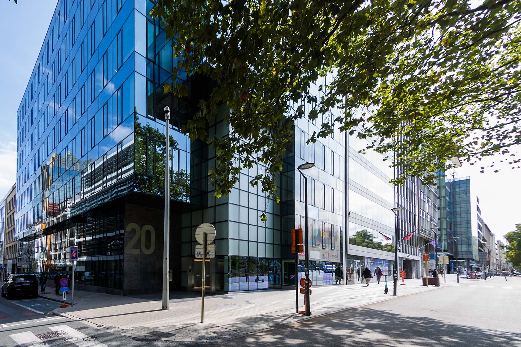 Embuild THE HUBB in Brussel